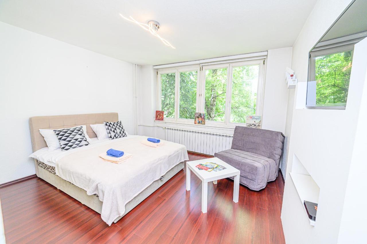 Appartement Beautiful Cozy Studio Close To City Center à Sarajevo Extérieur photo