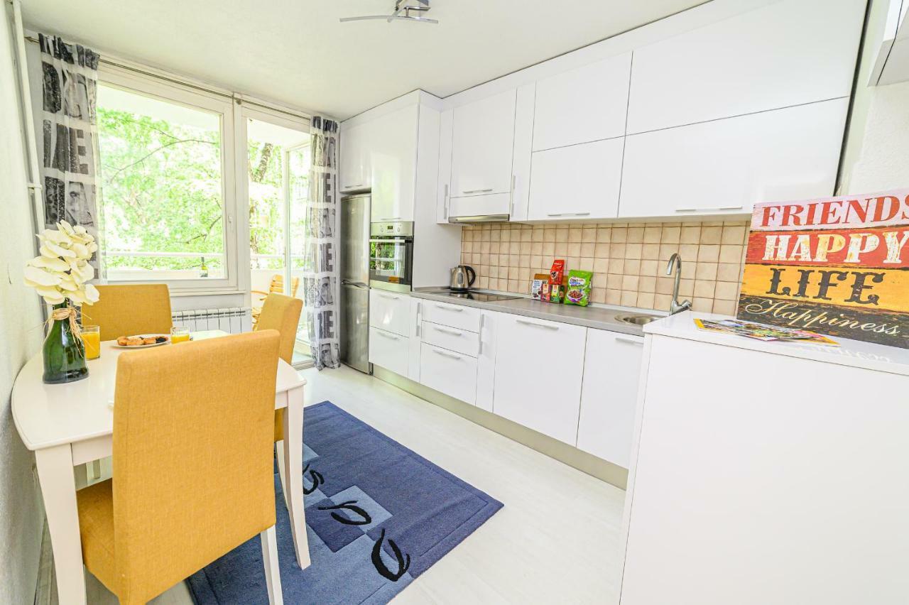 Appartement Beautiful Cozy Studio Close To City Center à Sarajevo Extérieur photo